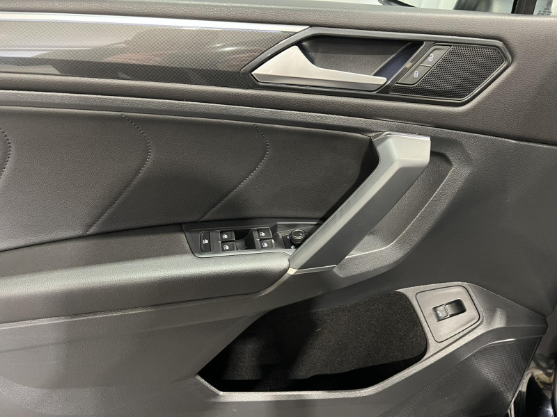 Photo 26 de l'offre de VOLKSWAGEN Tiguan Allspace 2.0 Bi-TDI 240 DSG7 4Motion First Edition 7 Places à 29990€ chez VL Auto