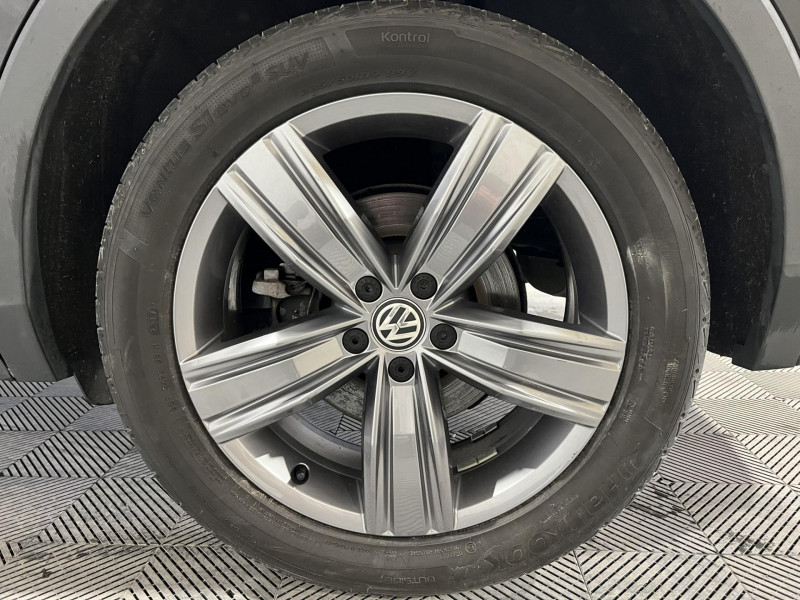 Photo 18 de l'offre de VOLKSWAGEN Tiguan Allspace 2.0 Bi-TDI 240 DSG7 4Motion First Edition 7 Places à 29990€ chez VL Auto