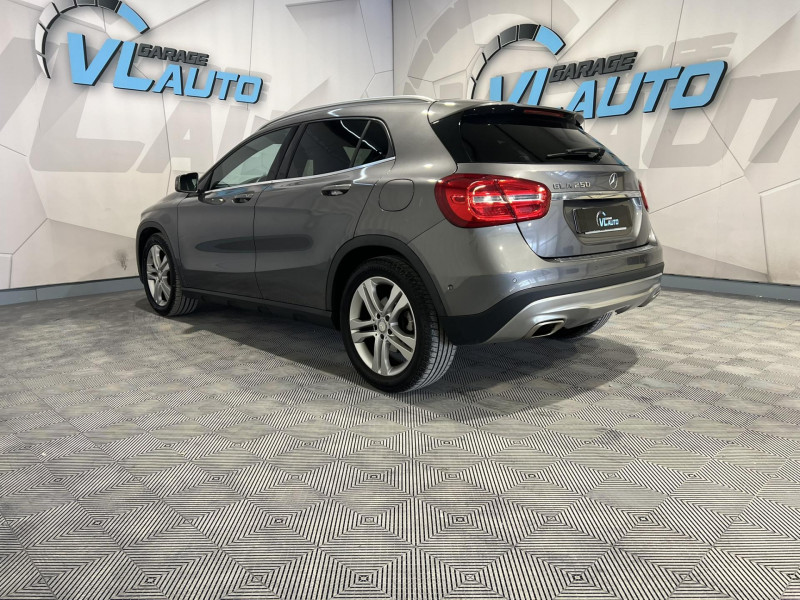 Photo 3 de l'offre de MERCEDES-BENZ GLA  250 Sensation 7-G DCT A à 18490€ chez VL Auto