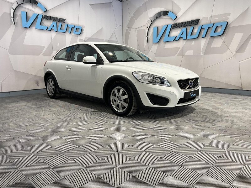 Volvo C30  1.6D DRIVe Start&Stop 110 ch Kinetic DIESEL BLANC Occasion à vendre