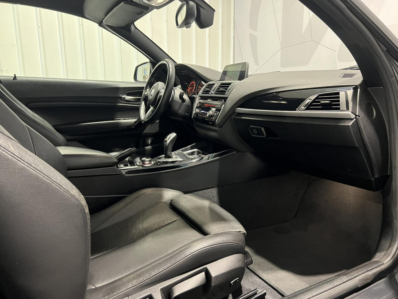 Photo 8 de l'offre de BMW SERIE 2 CABRIOLET 220i 184 ch F23 M Sport A à 19990€ chez VL Auto