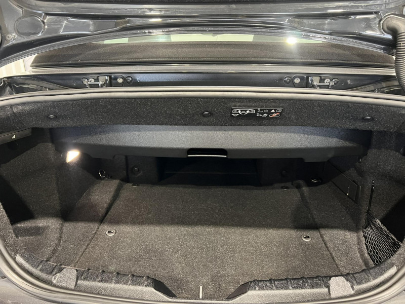 Photo 10 de l'offre de BMW SERIE 2 CABRIOLET 220i 184 ch F23 M Sport A à 19990€ chez VL Auto