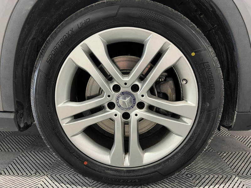 Photo 15 de l'offre de MERCEDES-BENZ GLA  250 Sensation 7-G DCT A à 18490€ chez VL Auto