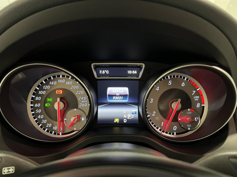 Photo 11 de l'offre de MERCEDES-BENZ GLA  250 Sensation 7-G DCT A à 18490€ chez VL Auto
