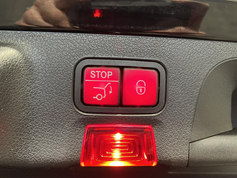 Photo 20 de l'offre de MERCEDES-BENZ CLA 200 7G-DCT AMG Line à 26990€ chez VL Auto