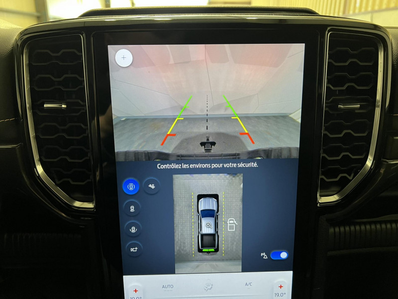 Photo 20 de l'offre de FORD RANGER DOUBLE CABINE 3.0 ECOBLUE V6 240 CH BVA10 e-4WD WILDTRAK à 53990€ chez VL Auto