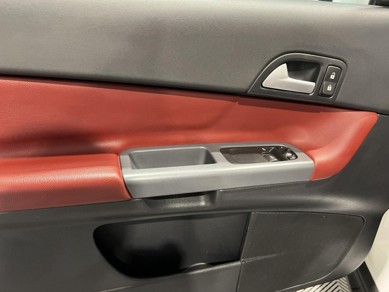 Photo 20 de l'offre de VOLVO C30  1.6D DRIVe Start&Stop 110 ch Kinetic à 9990€ chez VL Auto