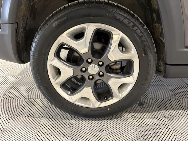 Photo 16 de l'offre de JEEP COMPASS 2.0 I MultiJet II 170 ch Active Drive BVA9 Limited à 15990€ chez VL Auto