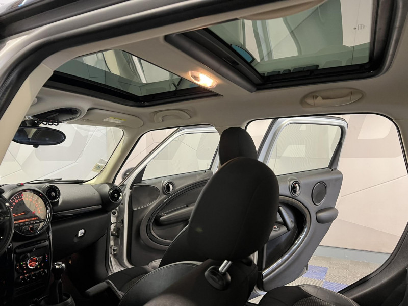 Photo 15 de l'offre de MINI COUNTRYMAN 112 ch Cooper D Pack Chili à 9490€ chez VL Auto