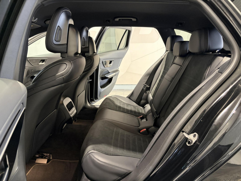 Photo 8 de l'offre de MERCEDES-BENZ Classe C Break 200 9G-Tronic AMG Line à 33990€ chez VL Auto