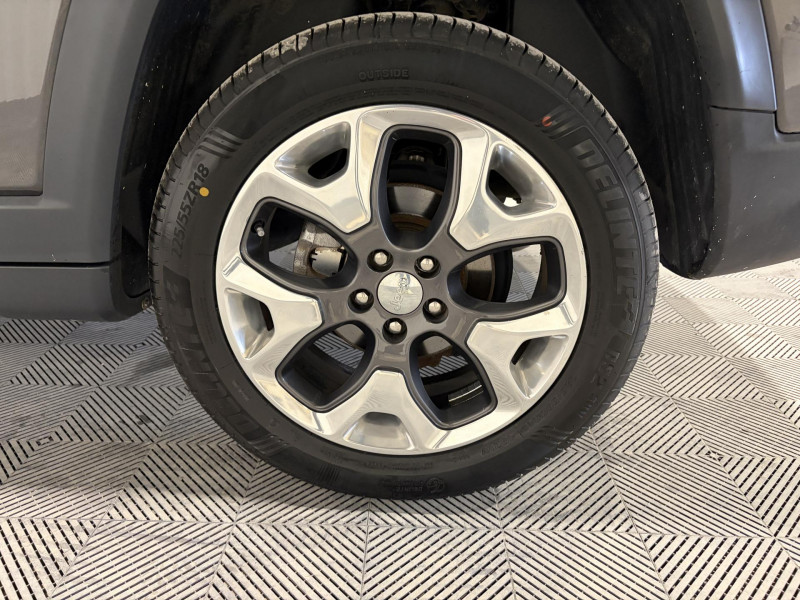 Photo 19 de l'offre de JEEP COMPASS 2.0 I MultiJet II 170 ch Active Drive BVA9 Limited à 15990€ chez VL Auto
