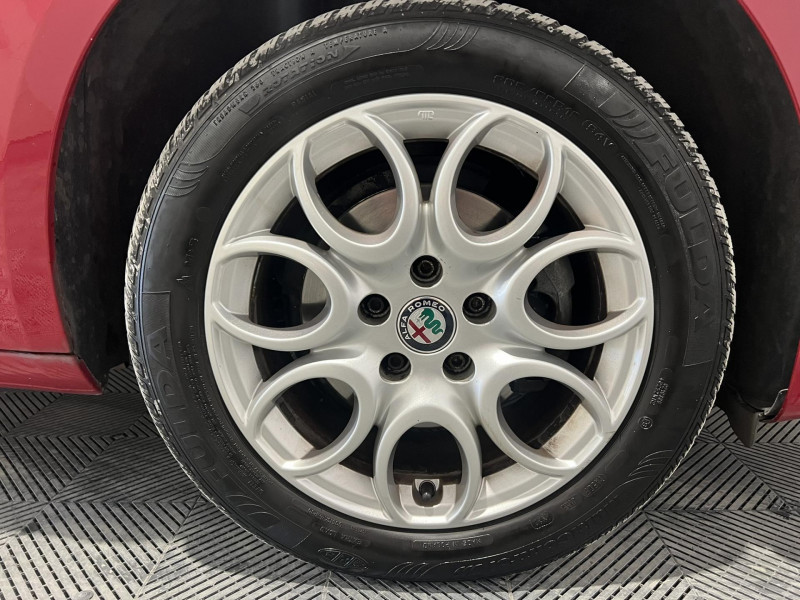 Photo 15 de l'offre de ALFA ROMEO GIULIETTA 1.4 TJet 120 ch S&S Super à 9990€ chez VL Auto