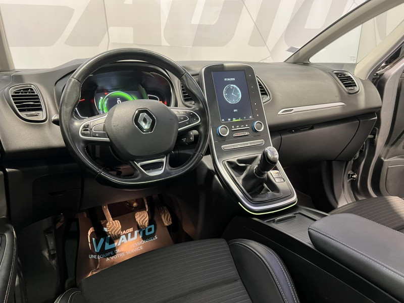 Photo 14 de l'offre de RENAULT GRAND SCENIC dCi 110 Energy Intens 7 Places à 10990€ chez VL Auto