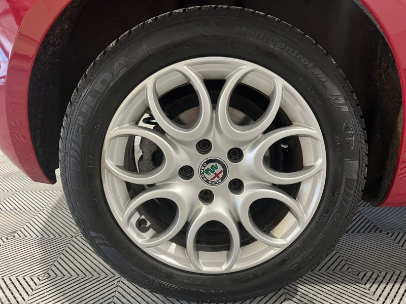 Photo 16 de l'offre de ALFA ROMEO GIULIETTA 1.4 TJet 120 ch S&S Super à 9990€ chez VL Auto