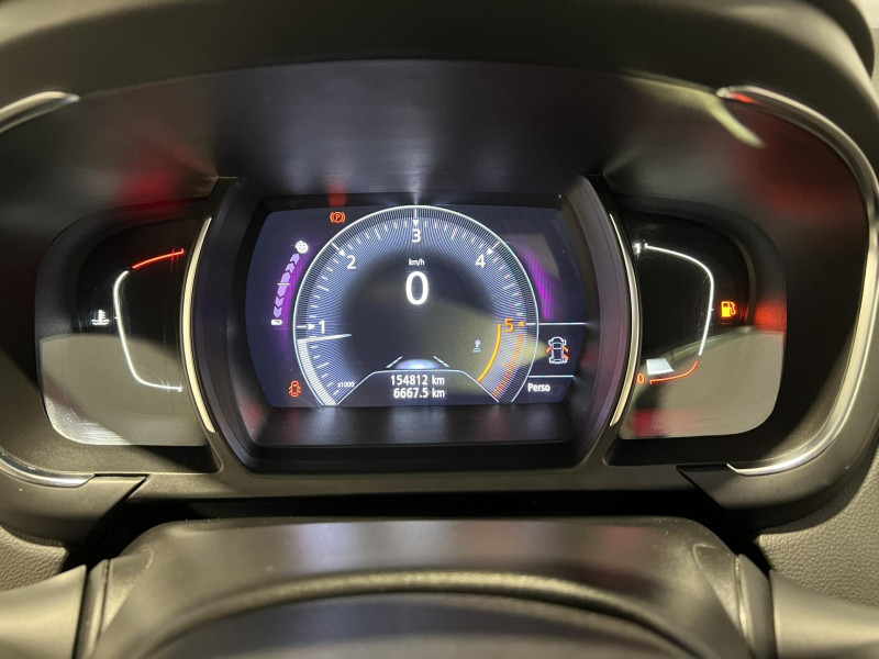 Photo 11 de l'offre de RENAULT GRAND SCENIC dCi 110 Energy Intens 7 Places à 10990€ chez VL Auto