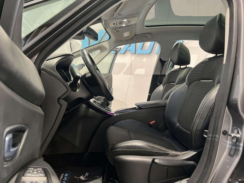 Photo 6 de l'offre de RENAULT GRAND SCENIC dCi 110 Energy Intens 7 Places à 10990€ chez VL Auto