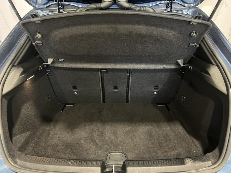 Photo 10 de l'offre de MERCEDES-BENZ CLASSE A  200 d 8G-DCT AMG Line à 26490€ chez VL Auto