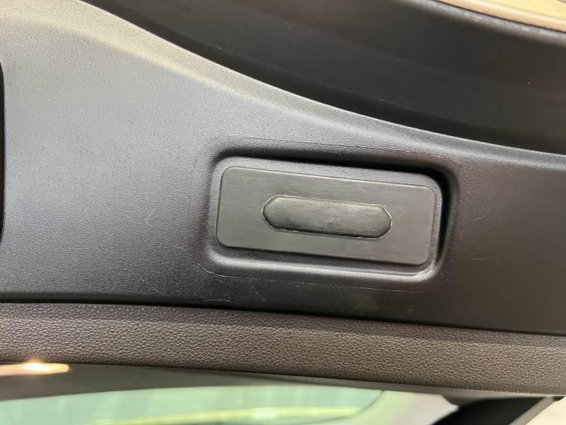 Photo 21 de l'offre de RENAULT ESPACE dCi 160 Energy Twin Turbo Intens EDC 7 places à 15490€ chez VL Auto