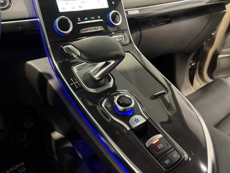 Photo 13 de l'offre de RENAULT ESPACE dCi 160 Energy Twin Turbo Intens EDC 7 places à 15490€ chez VL Auto