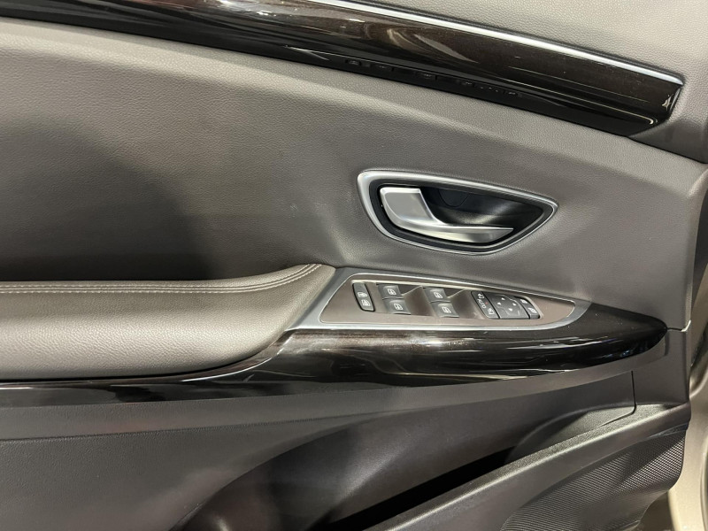 Photo 25 de l'offre de RENAULT ESPACE dCi 160 Energy Twin Turbo Intens EDC 7 places à 15490€ chez VL Auto