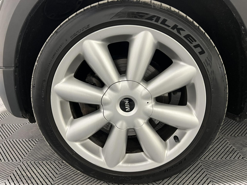 Photo 19 de l'offre de MINI COUNTRYMAN D 112 ch Cooper Pack Red Hot Chili à 8990€ chez VL Auto