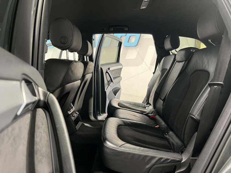 Photo 9 de l'offre de AUDI Q7  3.0 V6 TDI 204 DPF 7 pl Quattro S Line Tiptronic BVA à 18990€ chez VL Auto