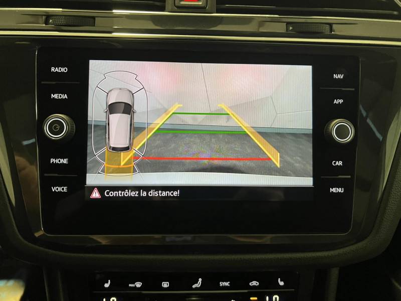 Photo 22 de l'offre de VOLKSWAGEN TIGUAN 2.0 TDI 150ch DSG7 R-Line à 34990€ chez VL Auto