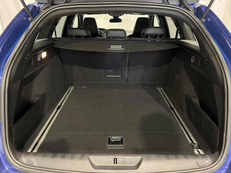 Photo 10 de l'offre de PEUGEOT 308 SW 225ch S&S EAT8 GT à 14990€ chez VL Auto