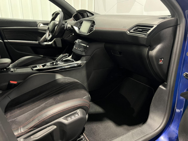 Photo 8 de l'offre de PEUGEOT 308 SW 225ch S&S EAT8 GT à 14990€ chez VL Auto