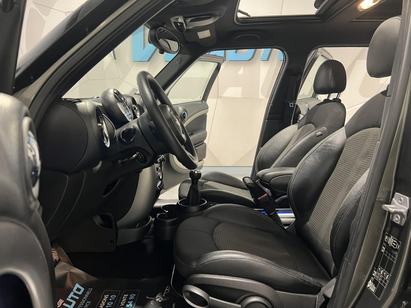 Photo 6 de l'offre de MINI COUNTRYMAN D 112 ch Cooper Pack Red Hot Chili à 8990€ chez VL Auto