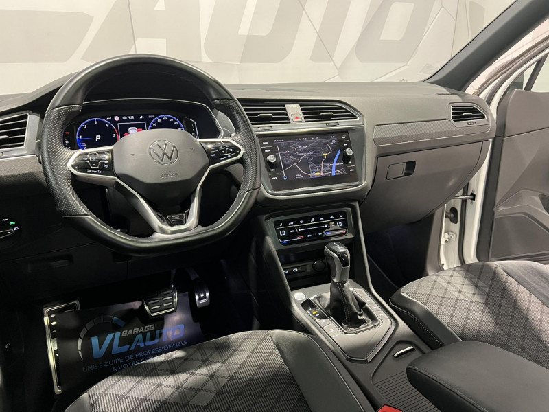 Photo 14 de l'offre de VOLKSWAGEN TIGUAN 2.0 TDI 150ch DSG7 R-Line à 34990€ chez VL Auto