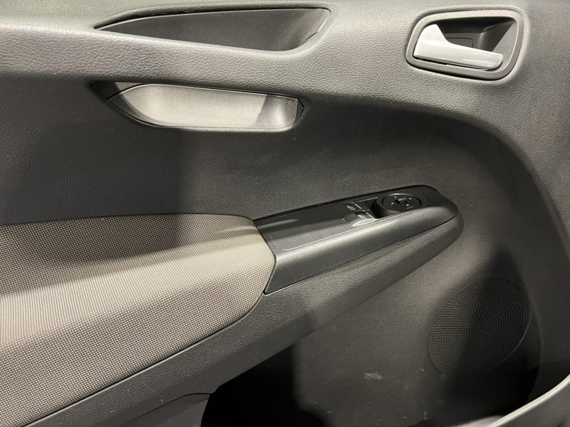 Photo 22 de l'offre de FORD TOURNEO COURIER 1.0 E 100 BV6 S&S Titanium à 12990€ chez VL Auto