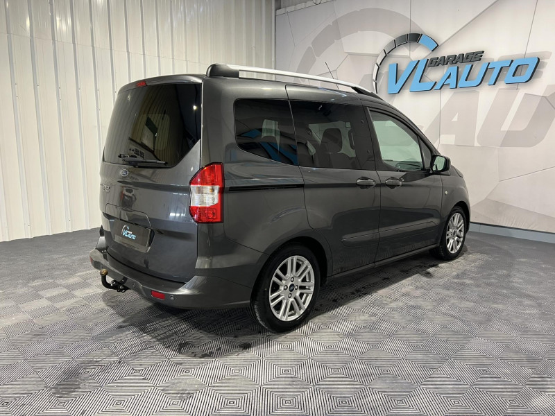 Photo 5 de l'offre de FORD TOURNEO COURIER 1.0 E 100 BV6 S&S Titanium à 12990€ chez VL Auto