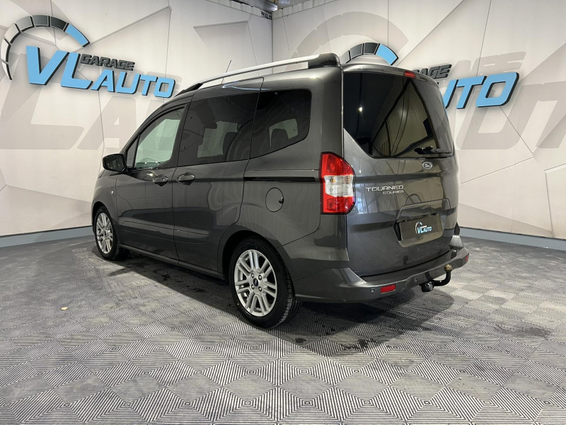 Photo 3 de l'offre de FORD TOURNEO COURIER 1.0 E 100 BV6 S&S Titanium à 12990€ chez VL Auto
