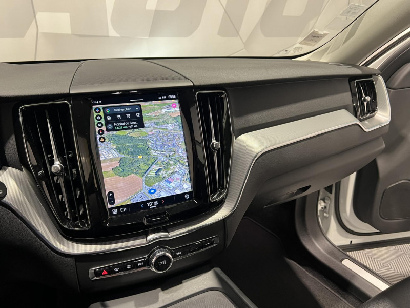 Photo 12 de l'offre de VOLVO XC60  B4 197 ch Geartronic 8 Start à 32490€ chez VL Auto