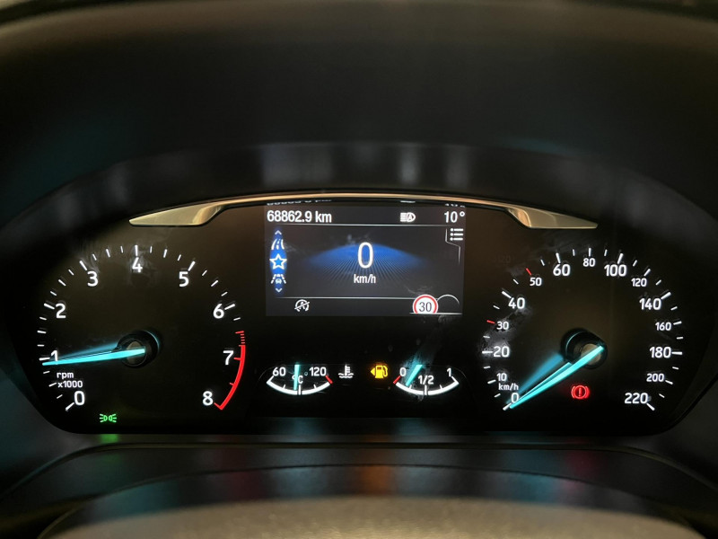 Photo 11 de l'offre de FORD FIESTA 1.0 EcoBoost 100 ch S&S BVM6 Titanium à 10990€ chez VL Auto