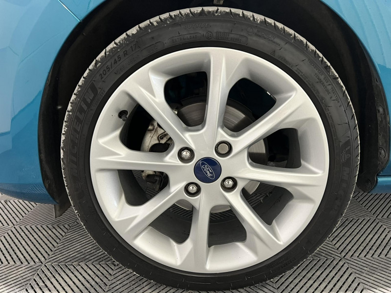 Photo 18 de l'offre de FORD FIESTA 1.0 EcoBoost 100 ch S&S BVM6 Titanium à 10990€ chez VL Auto