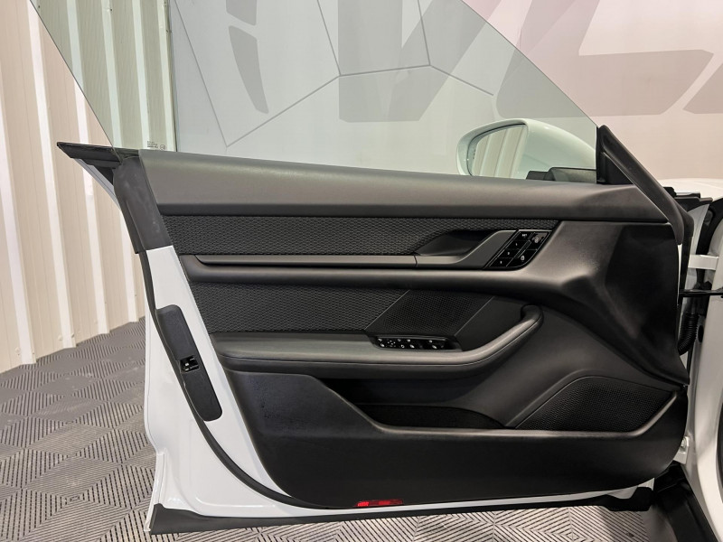Photo 27 de l'offre de PORSCHE TAYCAN 4S 571 ch avec batterie performance plus 4S à 54990€ chez VL Auto