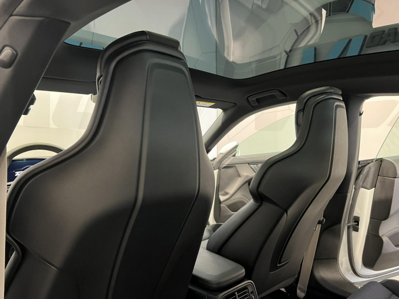 Photo 15 de l'offre de PORSCHE TAYCAN 4S 571 ch avec batterie performance plus 4S à 54990€ chez VL Auto