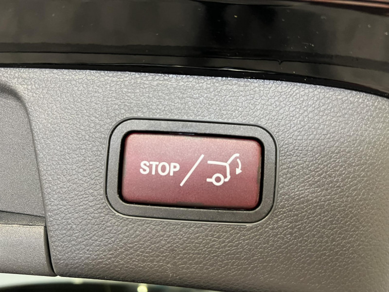 Photo 15 de l'offre de MERCEDES-BENZ GLA  200 d 7-G DCT Starlight Edition à 21990€ chez VL Auto