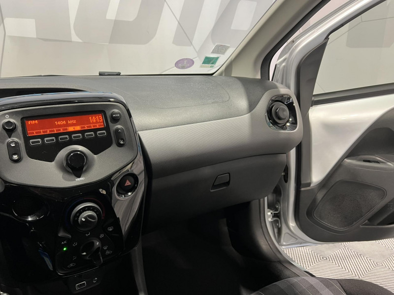 Photo 12 de l'offre de PEUGEOT 108  VTi 72ch S&S BVM5 Style à 7490€ chez VL Auto