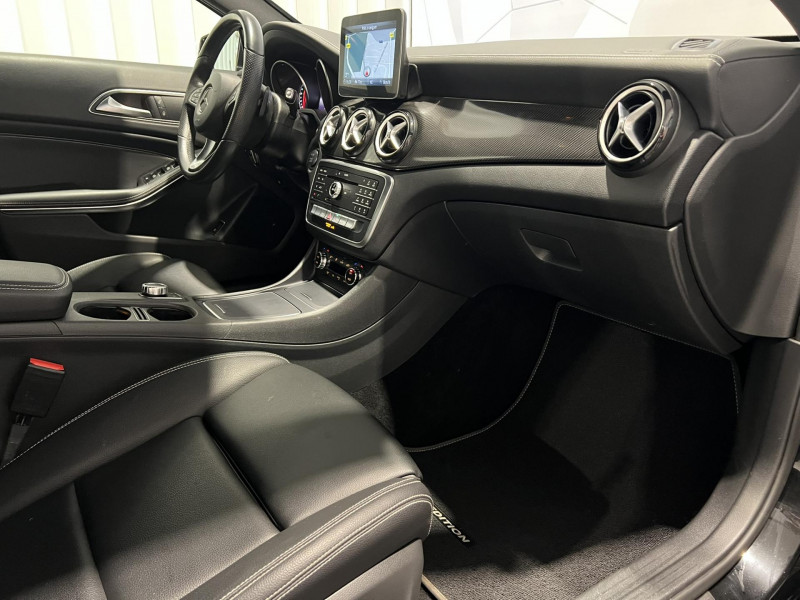 Photo 8 de l'offre de MERCEDES-BENZ GLA  200 d 7-G DCT Starlight Edition à 21990€ chez VL Auto