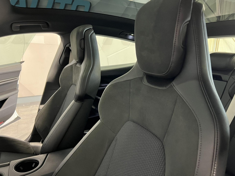 Photo 24 de l'offre de PORSCHE TAYCAN 4S 571 ch avec batterie performance plus 4S à 54990€ chez VL Auto