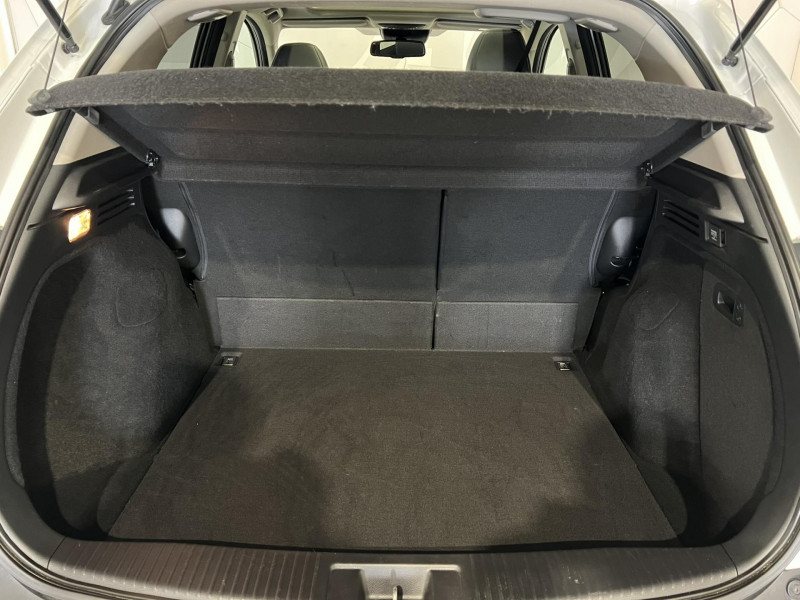 Photo 10 de l'offre de HONDA HR-V  1.5 i-VTEC Executive CVT à 17990€ chez VL Auto
