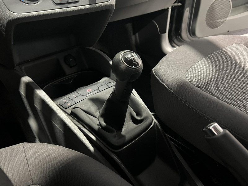 Photo 13 de l'offre de SEAT IBIZA 1.2 TDI 75 CR FAP Style à 8490€ chez VL Auto