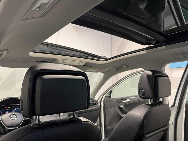 Photo 15 de l'offre de VOLKSWAGEN TIGUAN  2.0 TDI 150 DSG7 4Motion Carat Exclusive à 22990€ chez VL Auto