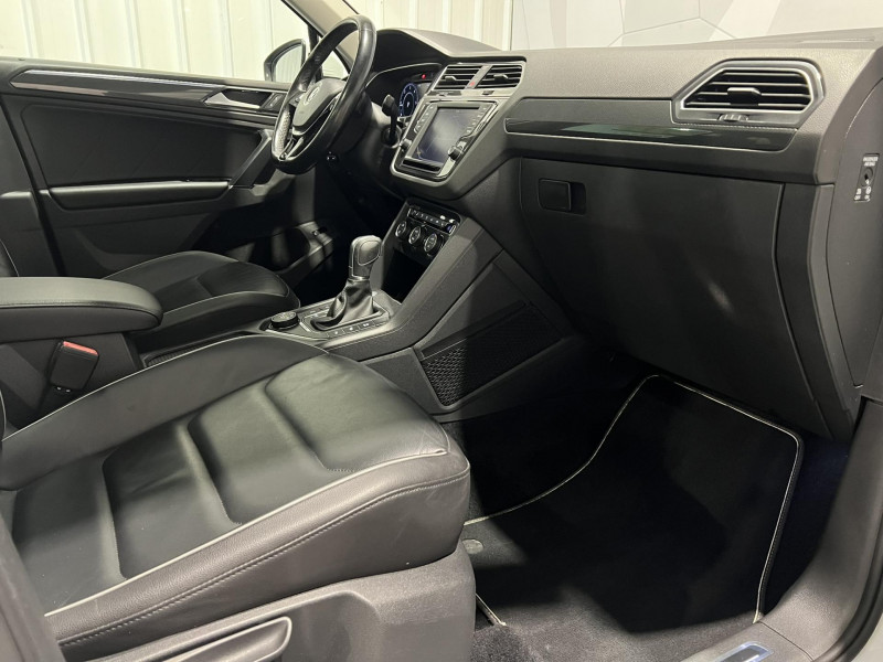 Photo 8 de l'offre de VOLKSWAGEN TIGUAN  2.0 TDI 150 DSG7 4Motion Carat Exclusive à 22990€ chez VL Auto