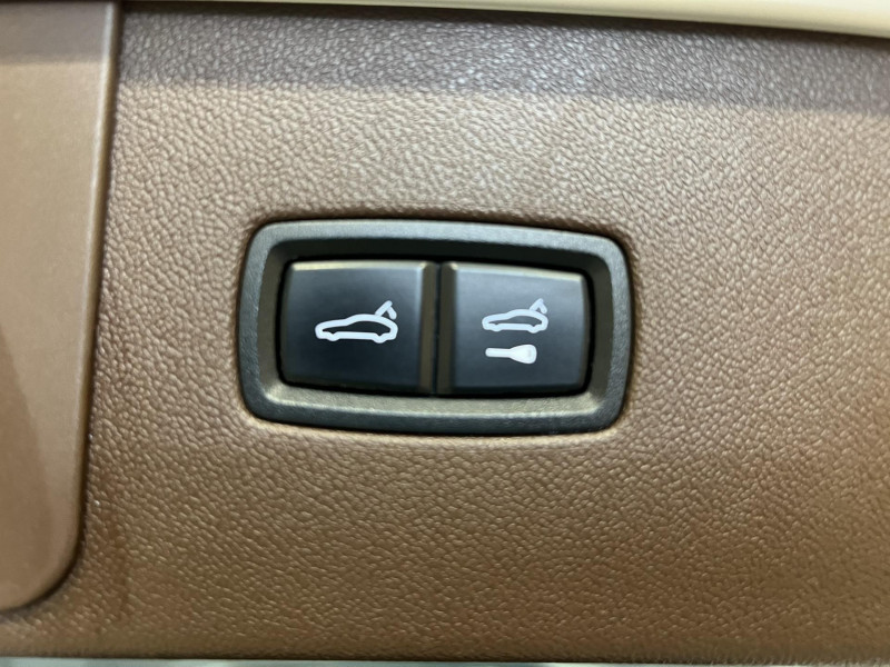 Photo 20 de l'offre de PORSCHE CAYENNE  E-Hybrid 3.0 V6 462 ch Tiptronic BVA S à 47990€ chez VL Auto