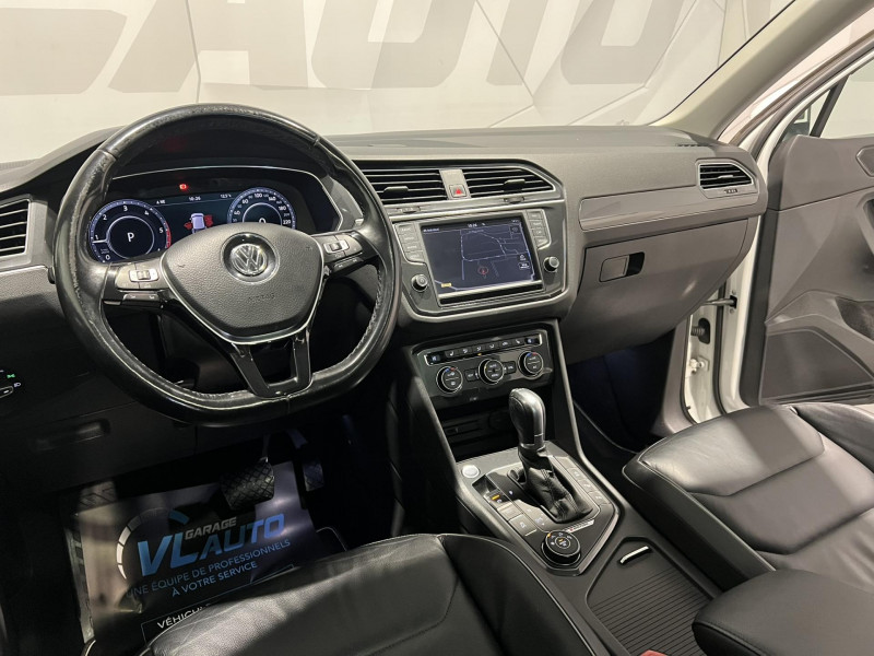 Photo 14 de l'offre de VOLKSWAGEN TIGUAN  2.0 TDI 150 DSG7 4Motion Carat Exclusive à 22990€ chez VL Auto