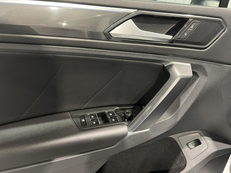 Photo 24 de l'offre de VOLKSWAGEN TIGUAN  2.0 TDI 150 DSG7 4Motion Carat Exclusive à 22990€ chez VL Auto